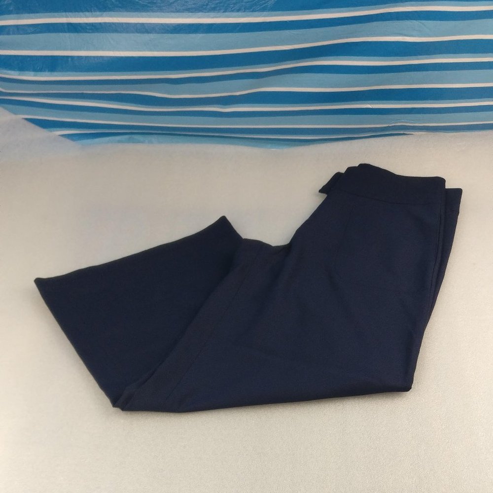 Highrise Wide Leg Culotte Cropped 38/Medium Waist flat=15" Rise=11" Inseam=27"